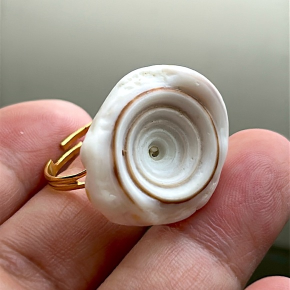 🖤Hawaii PUKA SHELL handmade ring - Picture 3 of 13